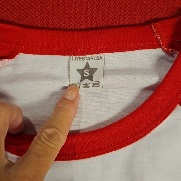 Classic Peanuts Merry Christmas Charlie Brown Snoopy tree doghouse Small EUC - Picture 3 of 5